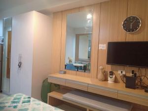 The Persimmon Studios