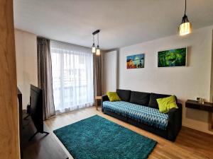 Modern Studio Coresi Residence