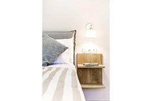 Ionian Citizen Atelier