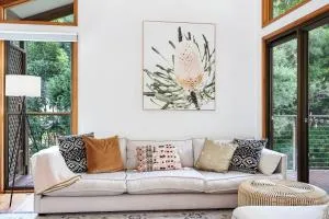 Hinterland family getaway - Booroobin