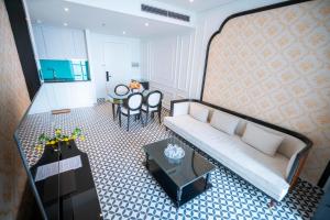 IL DIVO Citadines Marina Halong