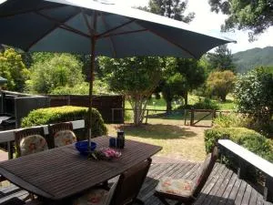 Hosts on the Coast - Vista Verde - Slipper Island