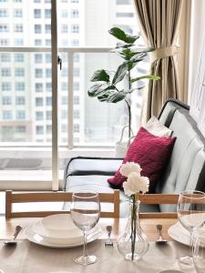 Comfy 3 BR at Taman Anggrek