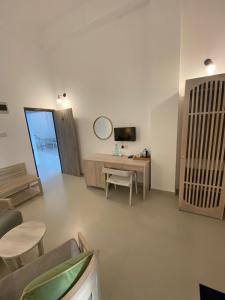 Hotel Oviya