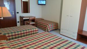 Hotel Leon - Ristorante Al Cavallino Rosso