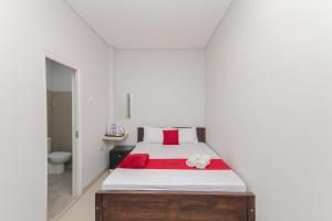 RedDoorz @ Gedangan Sidoarjo