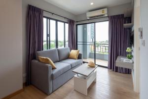 Horsehill Hotel Sriracha