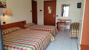 Hotel Leon - Ristorante Al Cavallino Rosso