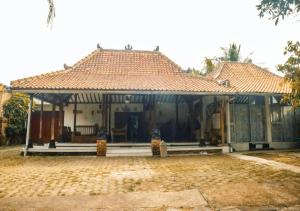 Omah Bagelen Homestay