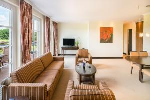 Two-Bedroom Suite - Castanea (4 Adults) room in Castello Apartments