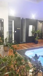 奥利吉尼酒店 - 拉马德莱娜