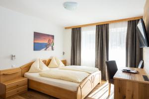 Superior Double Room with Balcony room in Eggerhof