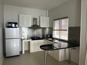 Bann Kanchana Beachfront Villas