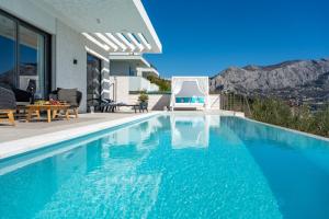 Luxury Villa Andoris with Gym, Spa, Heated pool