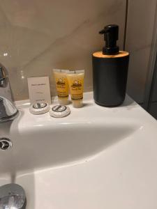 Christina Apartments