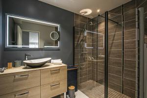 Kokana modern holiday home