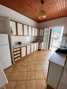 Lakis House Οροφοδιαμέρισμα με σοφίτα