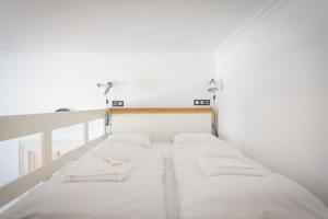 Youth Motive Studio with gallery