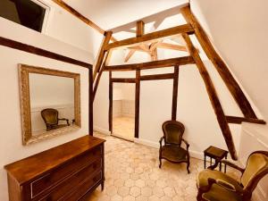 Villas Manoir de la comtesse de Mons - Heated pool - 2h Paris - 27p : photos des chambres