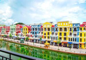 Phòng 4 người (Quadruple Room)