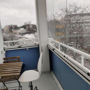 Renovated handy spacious 3 room apartment for tourists, workers and students