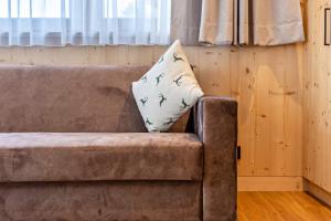 Les Ciases Chalets Dolomites Apt 2