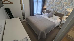 Standard King Room room in Four Seasons Guest House