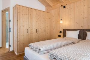 Les Ciases Chalets Dolomites Apt 4