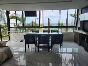 Apartamento em Porto de Galinhas-Luxo pé na areia