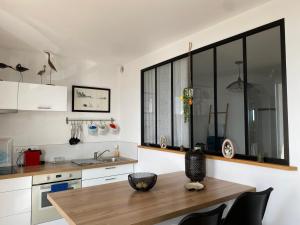 Appartements Splendide vue face a la mer avec garage : photos des chambres