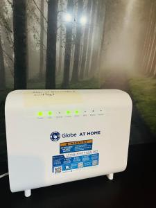 ADB Tower 1 bedroom with fast wifi and Netflix at Ortigas across Robinsons Galleria