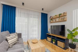 Westfield Burakowska Apartment with Parking by Renters