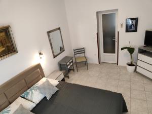 Nice Apartment Montepozzo with Private Garden