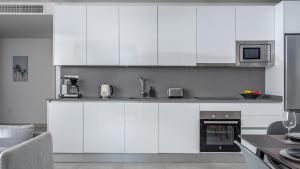 Panoramic terrace w pool by Costarentals - Ref 192