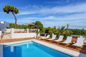 Luxury villa with pool by Costarentals - Ref 53