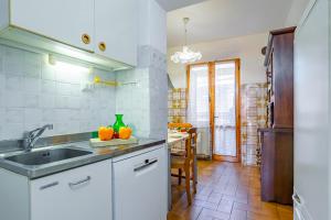 Pisa Airport Comfy Apartment - Private Parking