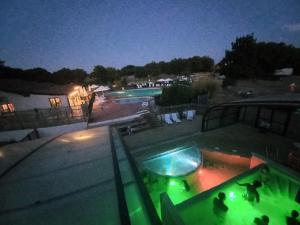 Campings Camping les Cigales : photos des chambres