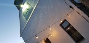 Ensuite Bed And Breakfast Rooms At The Ring Pub