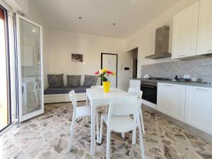 Case Libeccio e Blu Marino