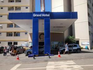 Ótimo apê 2 quartos com piscina 24hs em Caldas Novas