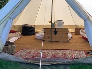 Home Farm Radnage 4 Glamping Bell Tent, with Log Burner and Fire Pit
