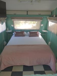 Oasis Shanti Backpackers