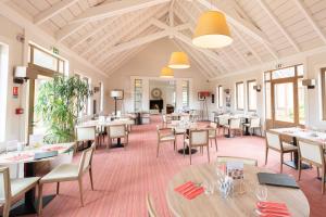 Hotels Le Gingko - Hotel du Golf Parc Robert Hersant : photos des chambres