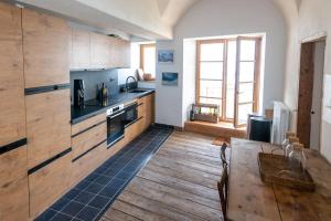 Chalets Chalet luxueusement renove - Village de charme : photos des chambres