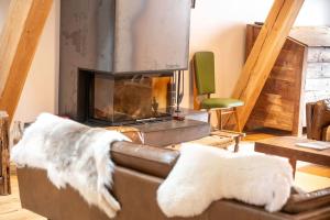 Chalets Chalet luxueusement renove - Village de charme : photos des chambres