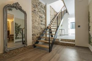 Trajano Estudios by Ĥ