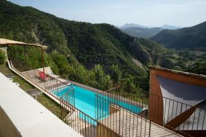 Villa de 5 chambres avec piscine privee jardin clos et wifi a Chaudebonne