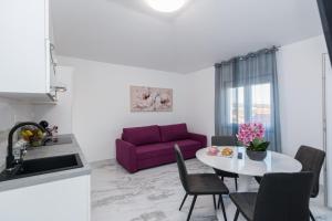 Apartments Marina 