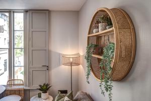 Artizans Den - central, Japandi style