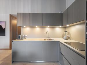 Charmant Appartement à Rochebrune, Megève - Résidence avec Piscine, Sauna, Hammam et Salle de Sport - FR-1-569-30